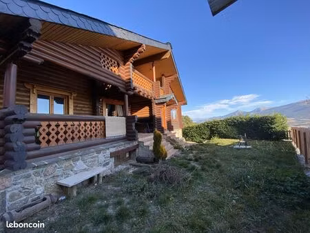 chalet 7 pièces 317 m²