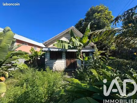 terrain 687 m² saint-louis