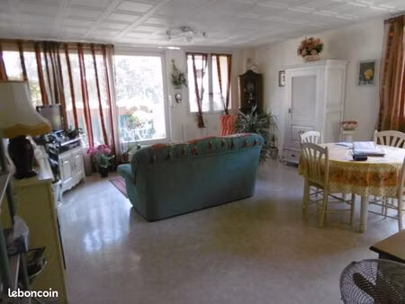a louer niort 79000 appartement t4 75 m²