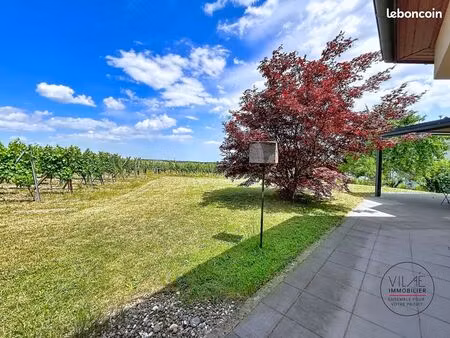 maison 6 pièces 210 m²