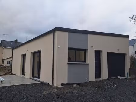 maison neuve à louer ernée  quartier calme