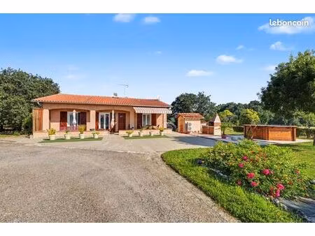 propriété 7 pièces 148 m²