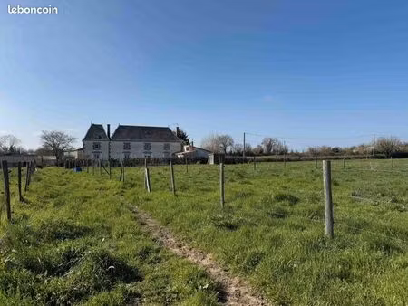 maison de 246m2 sur 4 2 ha