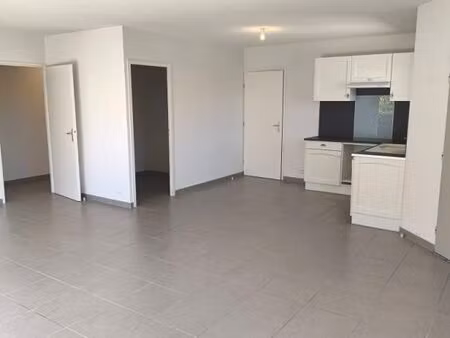 villa 4 pièces 90 m²