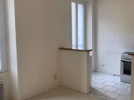 appartement t2 bressuire