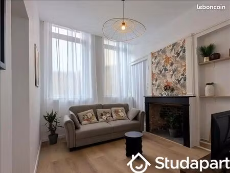 chambre 1 pièce 12 m²