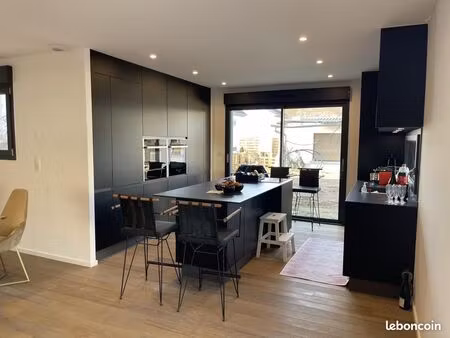 appartement 4 pièces 80 m²