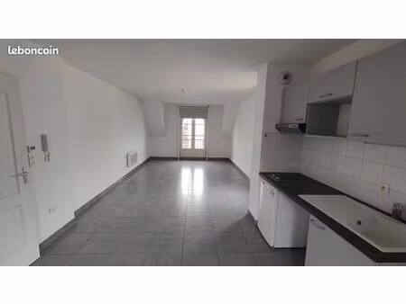 studio 1 pièce 36 m²