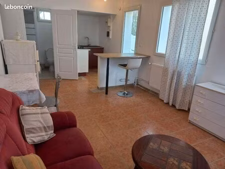 appartement t2 meublé à louer au centre