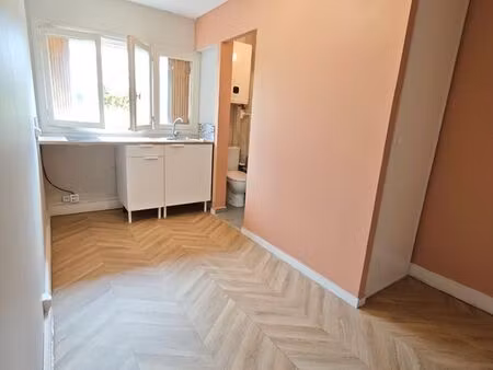 location chambre étudiante rdc