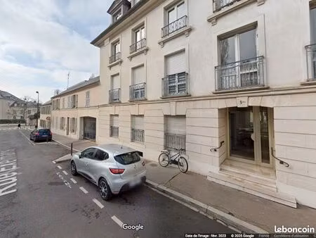 studio 17m² meublé