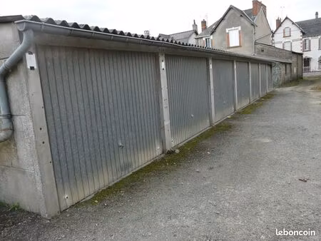 loue garage / box individuel 14m2