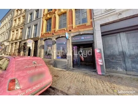 local commercial 200 m²