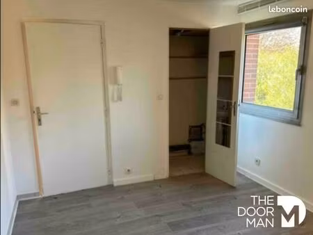 local commercial 15 m²