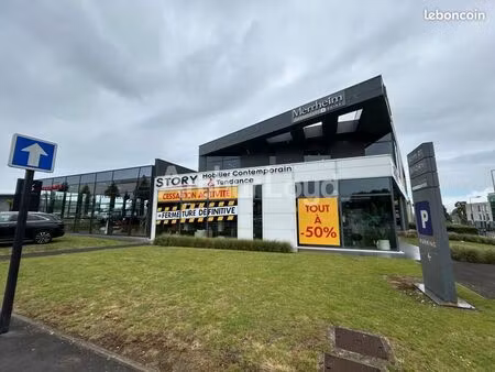 local commercial 580 m²