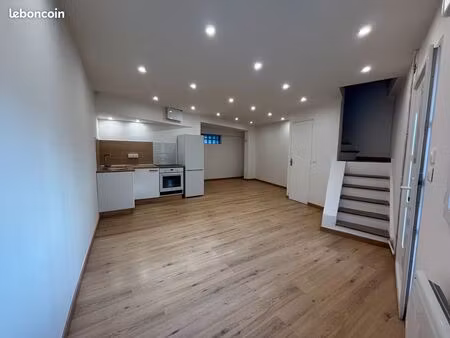 maison de ville entièrement rénovée - dpe d - 50m2