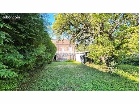 maison 9 pièces 130 m²