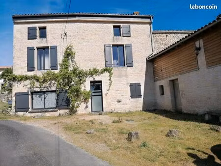 maison 3 chambres entièrement rénovée