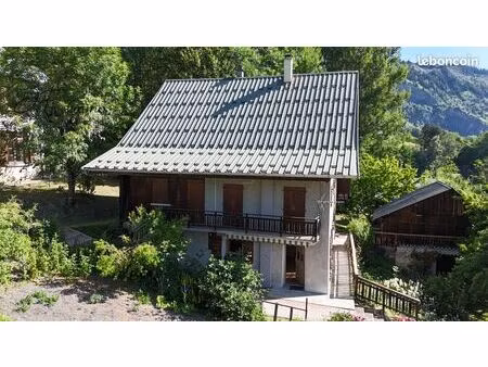 maison 5 pièces 92 m²