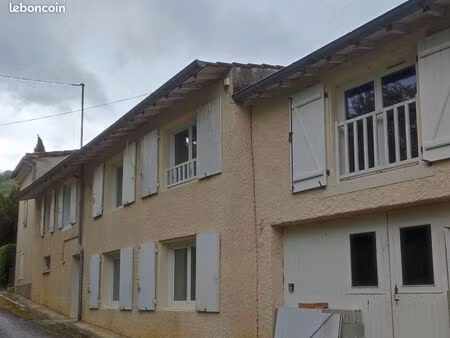 maison 140m2 - 4 chambres - garage - jardin - classe a
