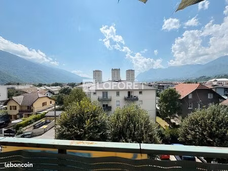 appartement 4 pièces 79 m²