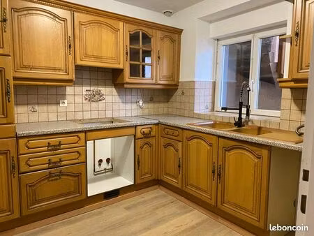 loue appartement f4 avec garage