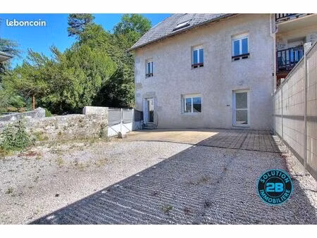 duplex 5 pièces 94 m²
