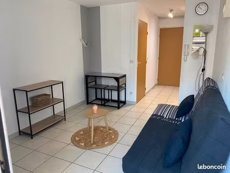 studio meuble