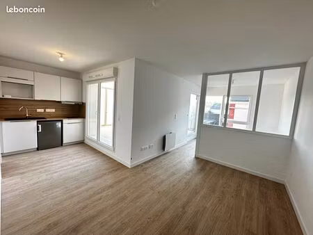 studio 1 pièce 37 m²