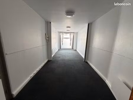 location t2 - 50m2 - plein centre roncq