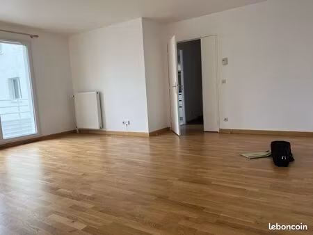 appartement 4p 82m2 à louer à saint germain en laye quartier bel air. rue saint fiacre. a