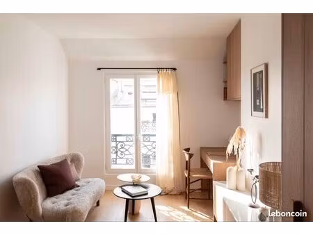 recherche petit studio