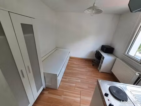 joli studio meublé proche fac lille1 &3 métro triolo
