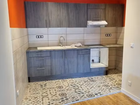 loue maison de bourg