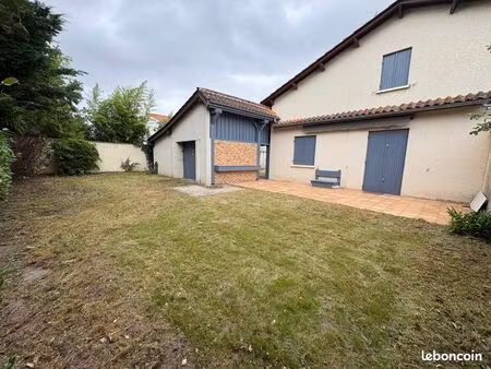 a louer maison t4 nu