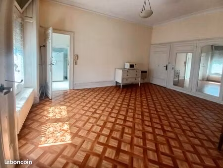 vends appartement le royal