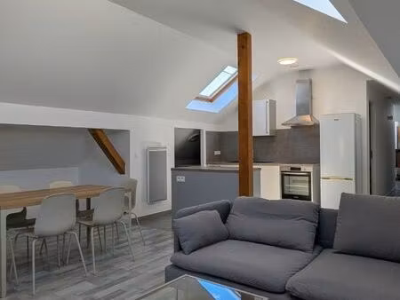 appartement 3 pièces meublé + parking