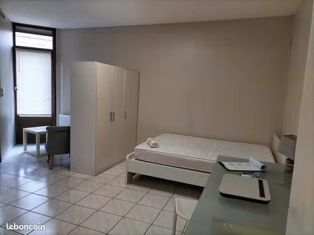 studio meuble env. 30m2 secteur eurallile