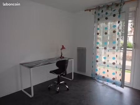 studio meublé