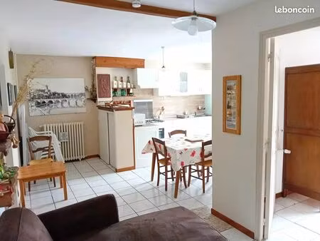 maison de ville 4 pièces 100 m²