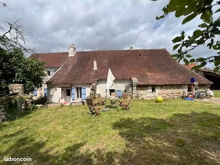 maison 5 pièces 195 m²
