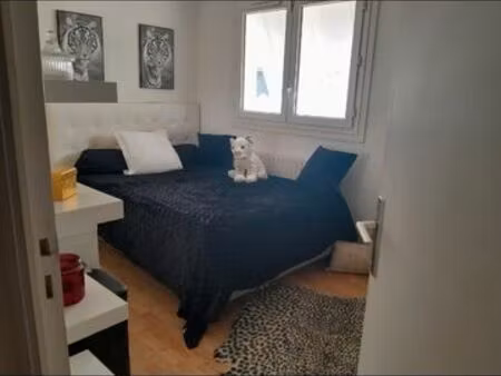 chambre à louer a étudiante