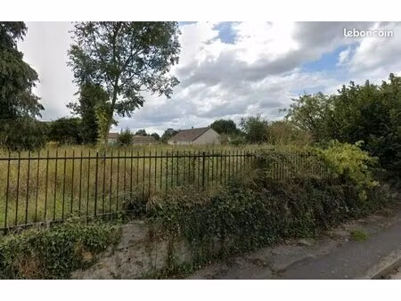terrain 305 m² ozoir la ferriere