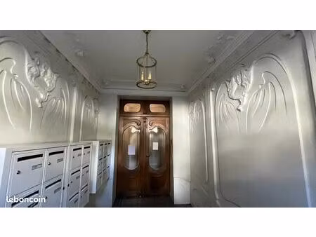 appartement 1 pièce 14 m²
