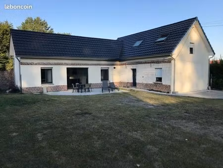 longère entièrement rénovée 130m2 sur parcelle de 550m2