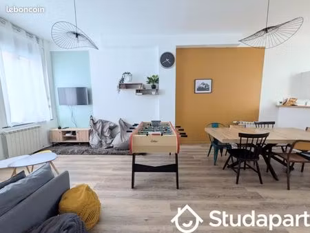 chambre 1 pièce 11 m²