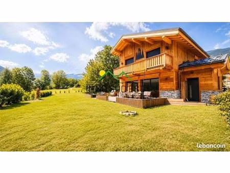 maison 5 pièces 178 m²