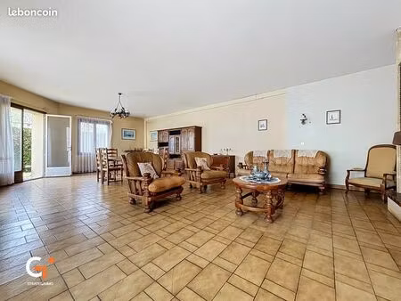 maison 5 pièces 115 m²