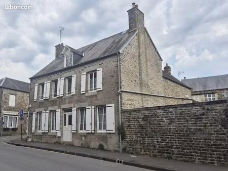 maison 7 pièces 130 m²