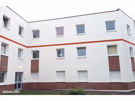 lot de 12 studios